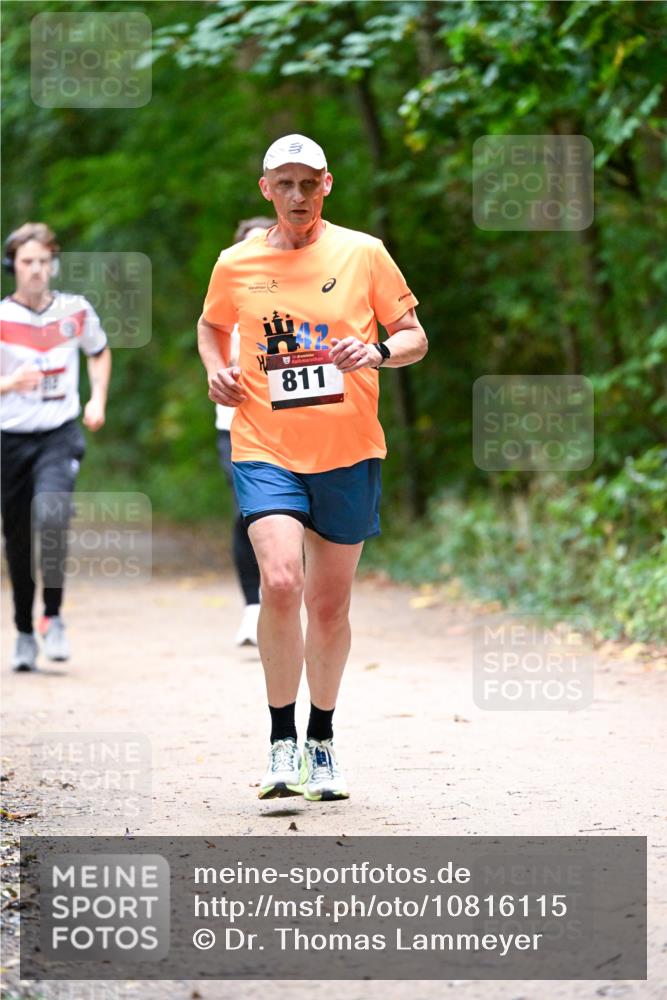 11.10.2026 - Bramfelder Halbmarathon 2026 Dr. Thomas Lammeyer http://msf.ph/oto/10816115 11.10.2026 09:51:21 Laufen 1, 811 meine-sportfotos.de