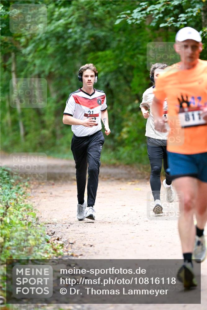 11.10.2026 - Bramfelder Halbmarathon 2026 Dr. Thomas Lammeyer http://msf.ph/oto/10816118 11.10.2026 09:51:22 Laufen 21, 811 meine-sportfotos.de