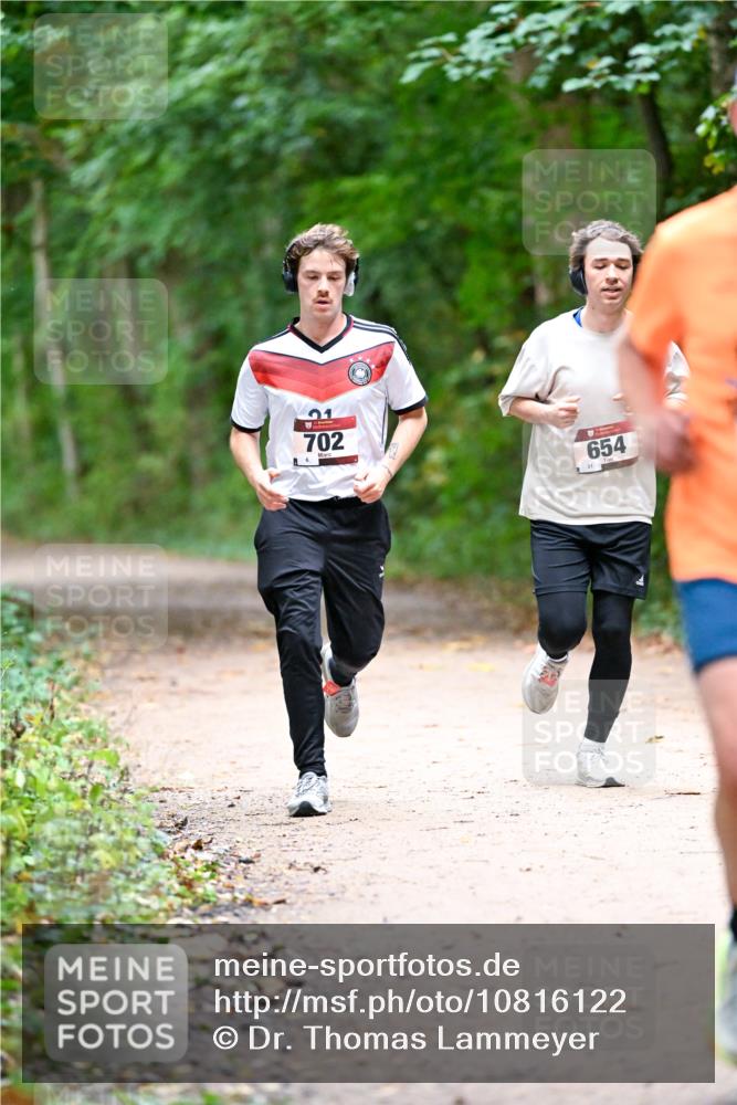 11.10.2026 - Bramfelder Halbmarathon 2026 Dr. Thomas Lammeyer http://msf.ph/oto/10816122 11.10.2026 09:51:22 Laufen 702, 31, 654 meine-sportfotos.de