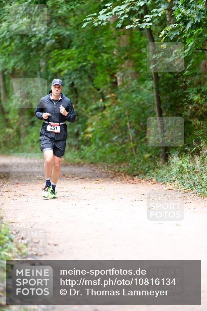 11.10.2026 - Bramfelder Halbmarathon 2026 Dr. Thomas Lammeyer http://msf.ph/oto/10816134 11.10.2026 09:51:35 Laufen 51 meine-sportfotos.de