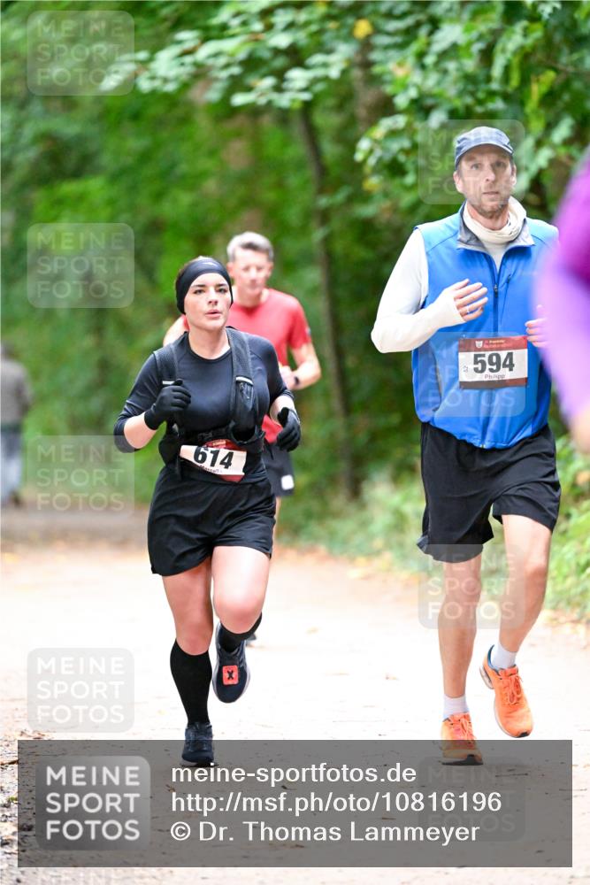11.10.2026 - Bramfelder Halbmarathon 2026 Dr. Thomas Lammeyer http://msf.ph/oto/10816196 11.10.2026 09:52:00 Laufen 614, 52, 594 meine-sportfotos.de