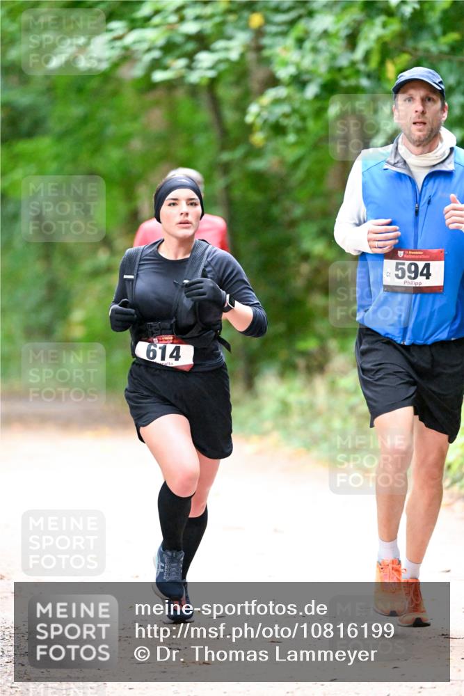 11.10.2026 - Bramfelder Halbmarathon 2026 Dr. Thomas Lammeyer http://msf.ph/oto/10816199 11.10.2026 09:52:01 Laufen 614, 52, 594 meine-sportfotos.de