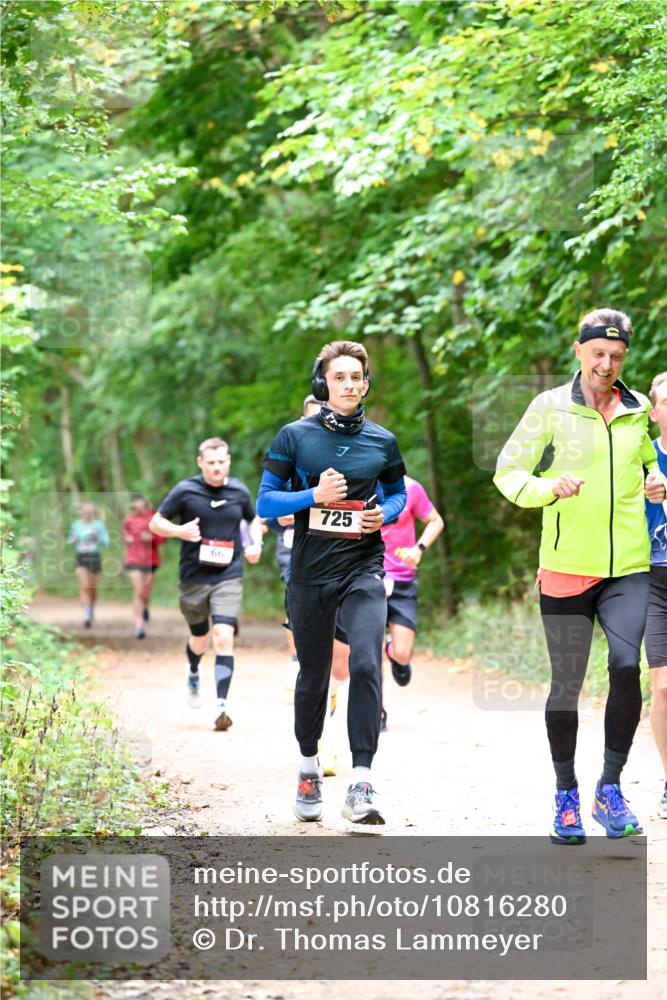 11.10.2026 - Bramfelder Halbmarathon 2026 Dr. Thomas Lammeyer http://msf.ph/oto/10816280 11.10.2026 09:52:27 Laufen 725 meine-sportfotos.de