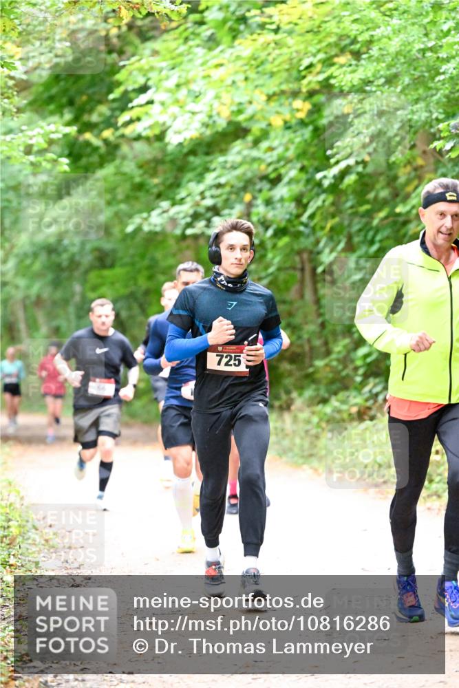 11.10.2026 - Bramfelder Halbmarathon 2026 Dr. Thomas Lammeyer http://msf.ph/oto/10816286 11.10.2026 09:52:28 Laufen 725 meine-sportfotos.de