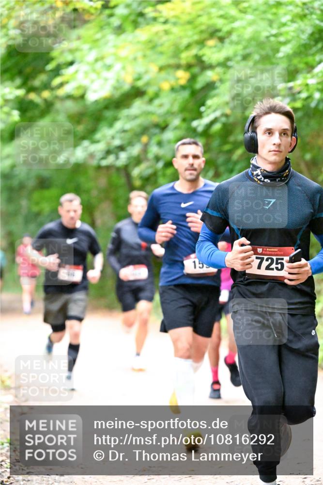 11.10.2026 - Bramfelder Halbmarathon 2026 Dr. Thomas Lammeyer http://msf.ph/oto/10816292 11.10.2026 09:52:29 Laufen 15, 35, 725 meine-sportfotos.de