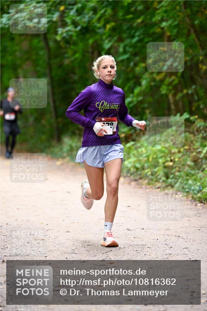 11.10.2026 - Bramfelder Halbmarathon 2026 Dr. Thomas Lammeyer http://msf.ph/oto/10816362 11.10.2026 09:52:46 Laufen 70 meine-sportfotos.de