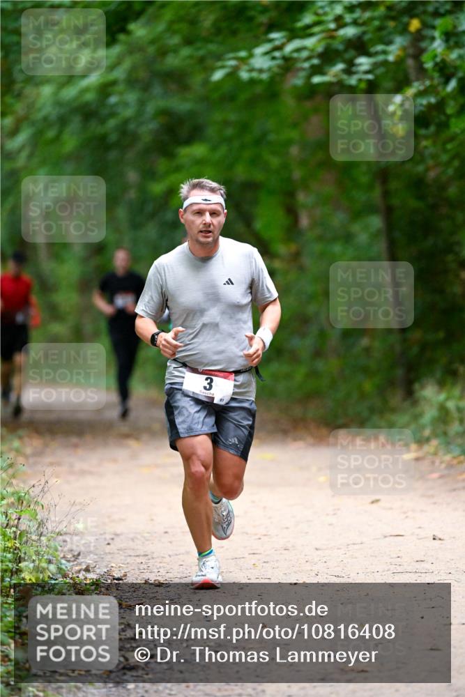 11.10.2026 - Bramfelder Halbmarathon 2026 Dr. Thomas Lammeyer http://msf.ph/oto/10816408 11.10.2026 09:53:02 Laufen 201, 3 meine-sportfotos.de