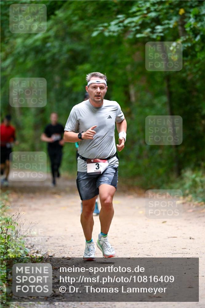 11.10.2026 - Bramfelder Halbmarathon 2026 Dr. Thomas Lammeyer http://msf.ph/oto/10816409 11.10.2026 09:53:02 Laufen 3 meine-sportfotos.de