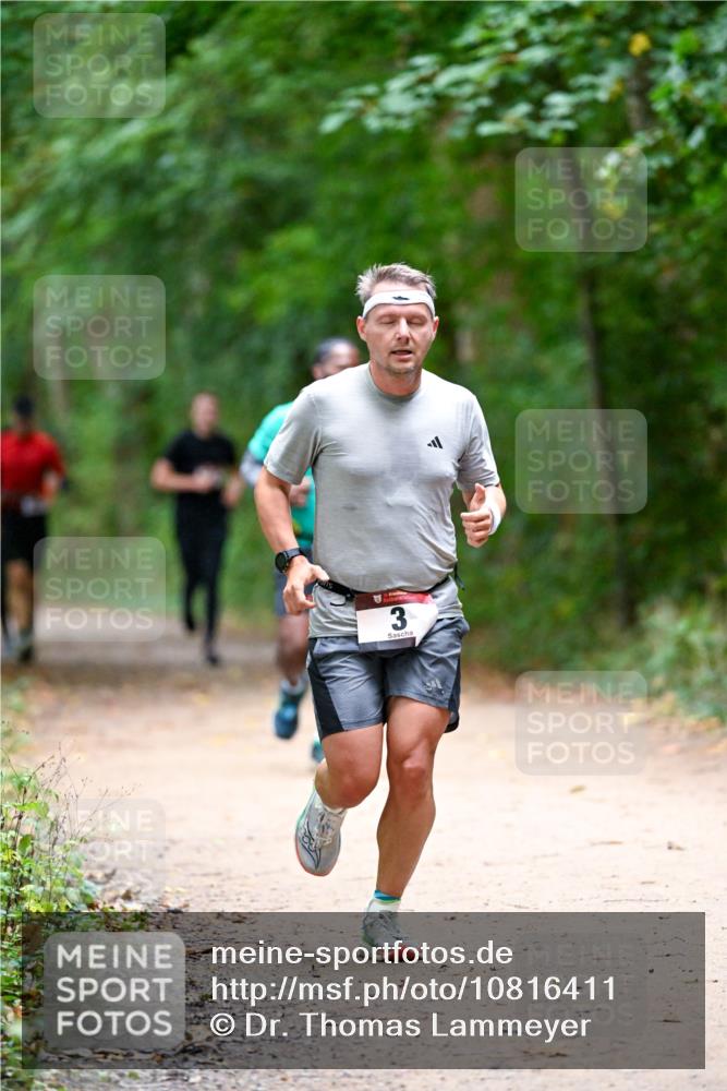 11.10.2026 - Bramfelder Halbmarathon 2026 Dr. Thomas Lammeyer http://msf.ph/oto/10816411 11.10.2026 09:53:02 Laufen 3 meine-sportfotos.de