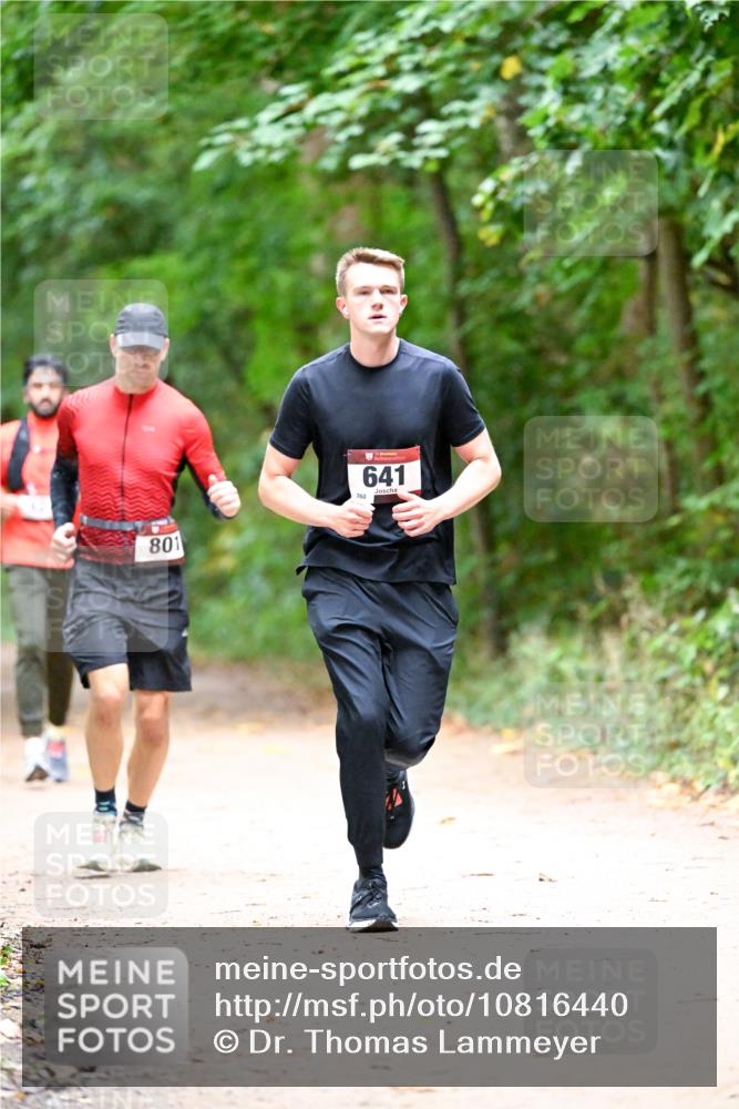 11.10.2026 - Bramfelder Halbmarathon 2026 Dr. Thomas Lammeyer http://msf.ph/oto/10816440 11.10.2026 09:53:09 Laufen 801, 260, 641 meine-sportfotos.de