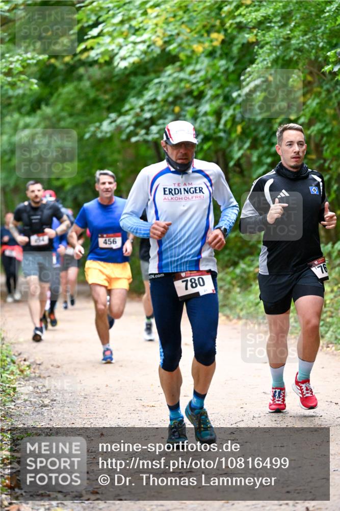 11.10.2026 - Bramfelder Halbmarathon 2026 Dr. Thomas Lammeyer http://msf.ph/oto/10816499 11.10.2026 09:53:23 Laufen 456, 780, 76 meine-sportfotos.de