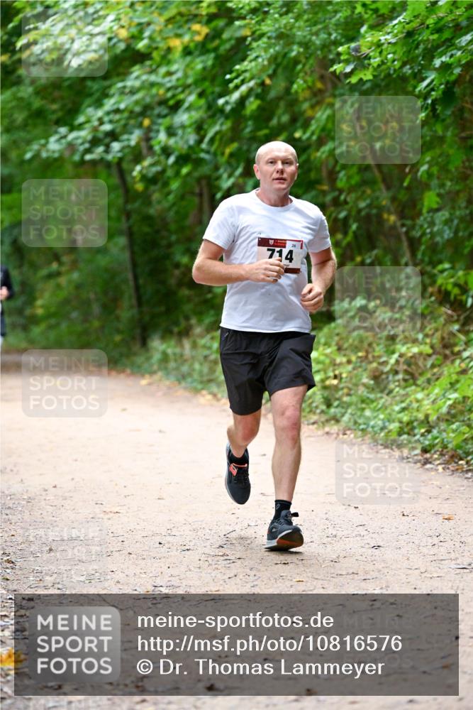11.10.2026 - Bramfelder Halbmarathon 2026 Dr. Thomas Lammeyer http://msf.ph/oto/10816576 11.10.2026 09:53:43 Laufen 26, 714 meine-sportfotos.de