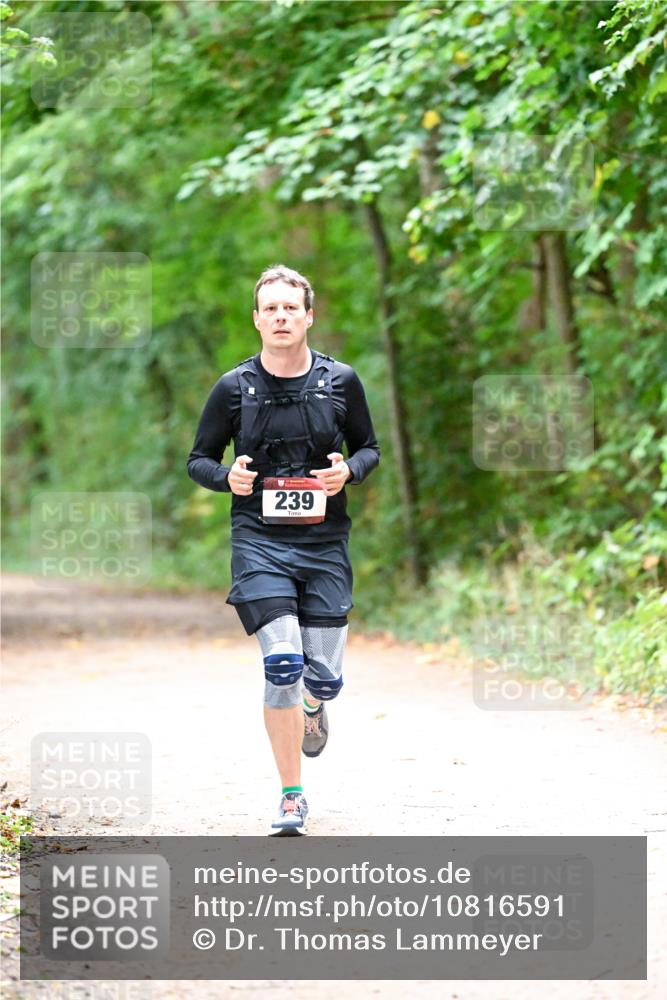 11.10.2026 - Bramfelder Halbmarathon 2026 Dr. Thomas Lammeyer http://msf.ph/oto/10816591 11.10.2026 09:53:46 Laufen 239 meine-sportfotos.de