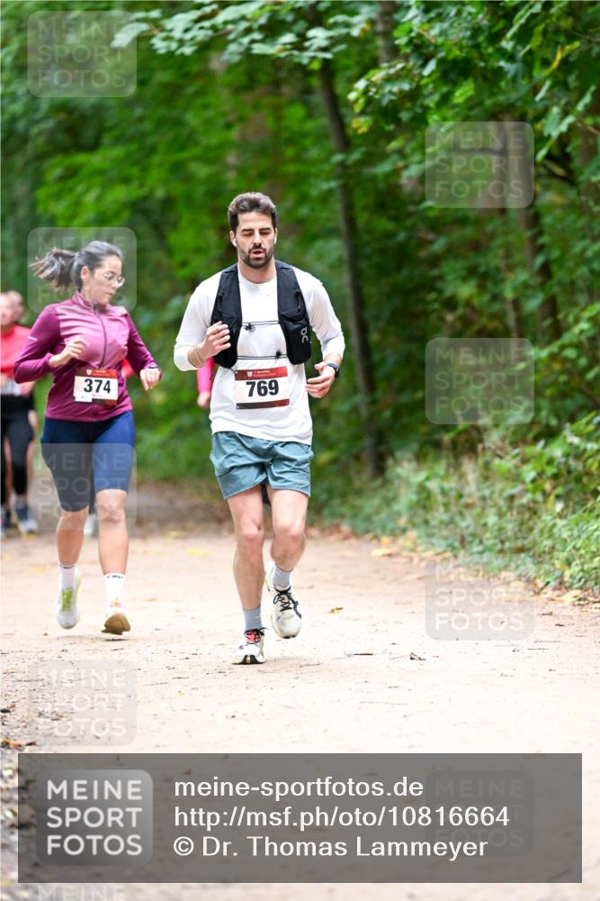 11.10.2026 - Bramfelder Halbmarathon 2026 Dr. Thomas Lammeyer http://msf.ph/oto/10816664 11.10.2026 09:54:04 Laufen 374, 769 meine-sportfotos.de