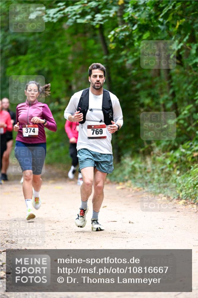 11.10.2026 - Bramfelder Halbmarathon 2026 Dr. Thomas Lammeyer http://msf.ph/oto/10816667 11.10.2026 09:54:04 Laufen 374, 769 meine-sportfotos.de