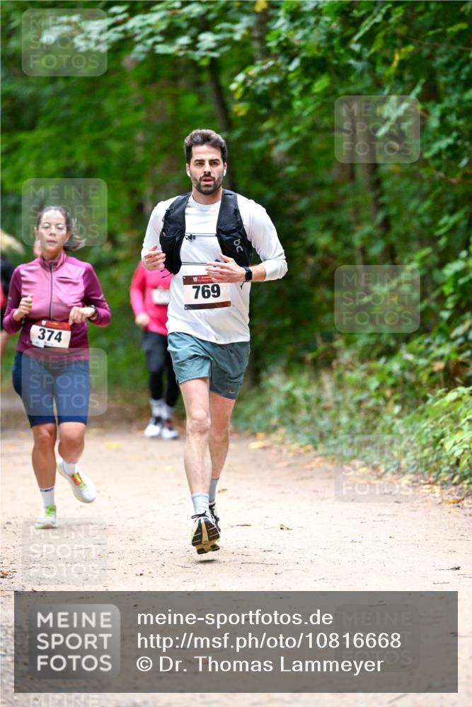 11.10.2026 - Bramfelder Halbmarathon 2026 Dr. Thomas Lammeyer http://msf.ph/oto/10816668 11.10.2026 09:54:04 Laufen 374, 769 meine-sportfotos.de