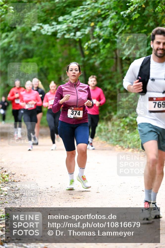 11.10.2026 - Bramfelder Halbmarathon 2026 Dr. Thomas Lammeyer http://msf.ph/oto/10816679 11.10.2026 09:54:06 Laufen 374, 82, 769 meine-sportfotos.de