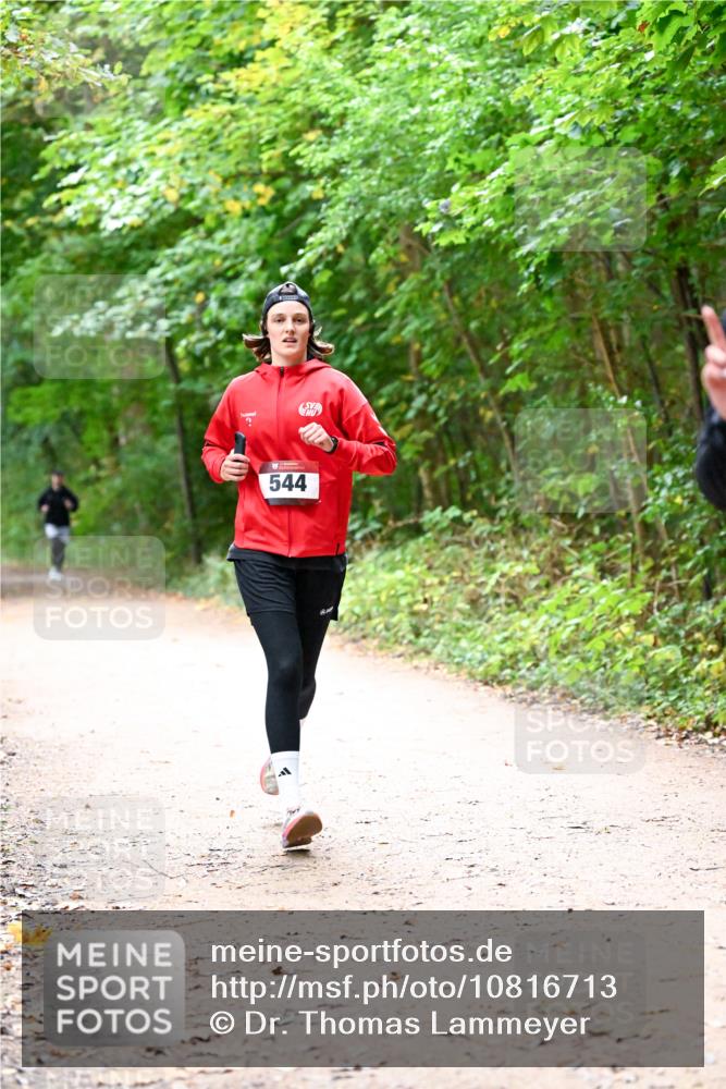 11.10.2026 - Bramfelder Halbmarathon 2026 Dr. Thomas Lammeyer http://msf.ph/oto/10816713 11.10.2026 09:54:13 Laufen 544 meine-sportfotos.de
