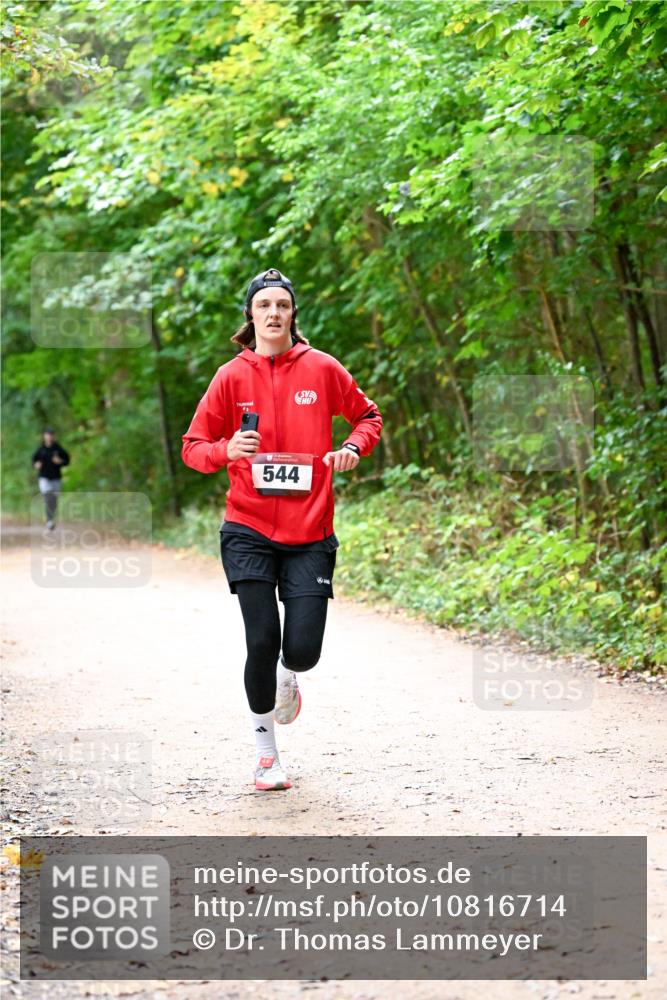 11.10.2026 - Bramfelder Halbmarathon 2026 Dr. Thomas Lammeyer http://msf.ph/oto/10816714 11.10.2026 09:54:13 Laufen 544 meine-sportfotos.de