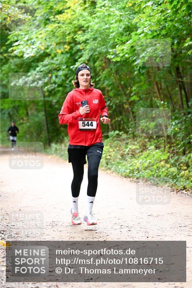 11.10.2026 - Bramfelder Halbmarathon 2026 Dr. Thomas Lammeyer http://msf.ph/oto/10816715 11.10.2026 09:54:14 Laufen 544 meine-sportfotos.de