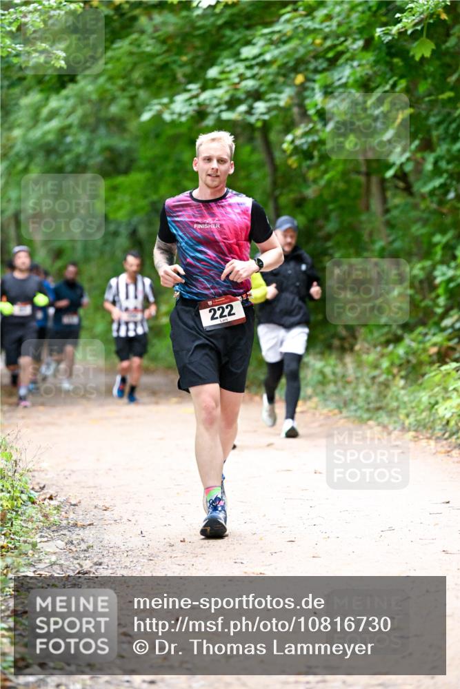 11.10.2026 - Bramfelder Halbmarathon 2026 Dr. Thomas Lammeyer http://msf.ph/oto/10816730 11.10.2026 09:54:20 Laufen 201, 222 meine-sportfotos.de