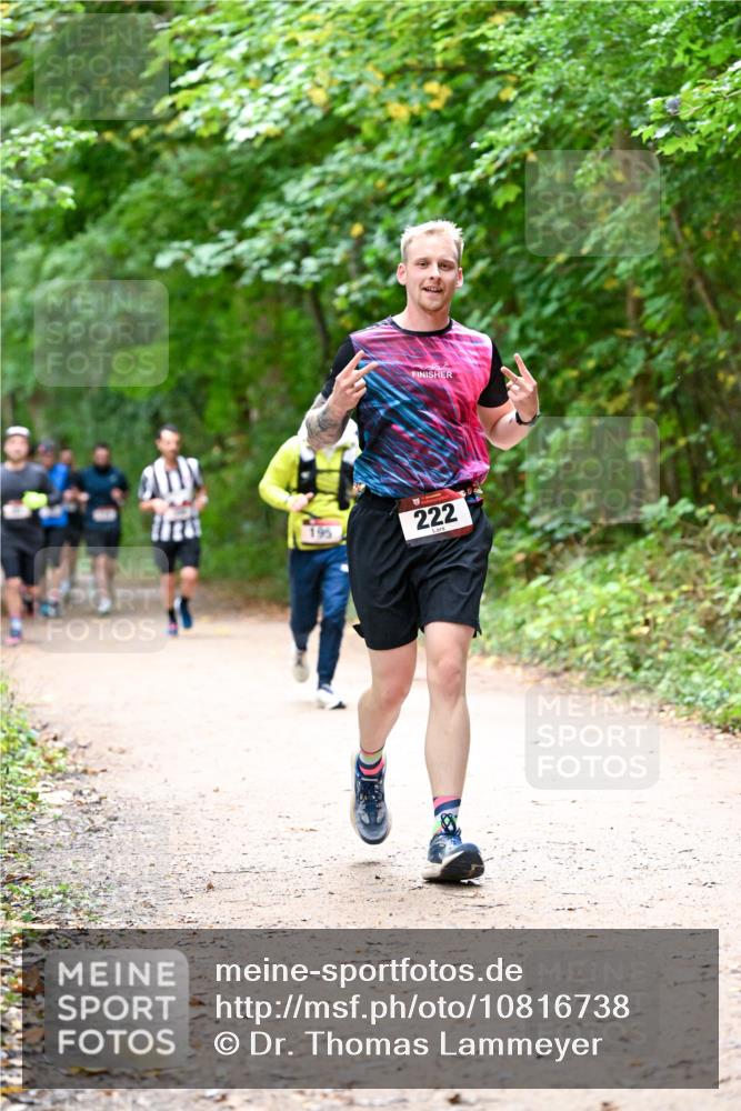 11.10.2026 - Bramfelder Halbmarathon 2026 Dr. Thomas Lammeyer http://msf.ph/oto/10816738 11.10.2026 09:54:21 Laufen 195, 222 meine-sportfotos.de