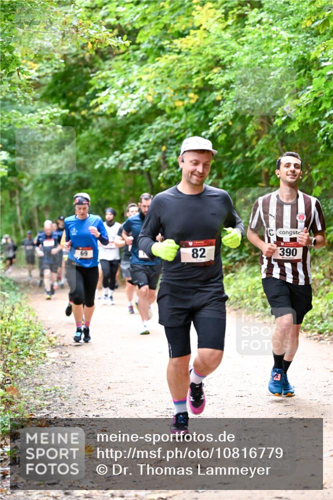 11.10.2026 - Bramfelder Halbmarathon 2026 Dr. Thomas Lammeyer http://msf.ph/oto/10816779 11.10.2026 09:54:28 Laufen 69, 82, 390 meine-sportfotos.de
