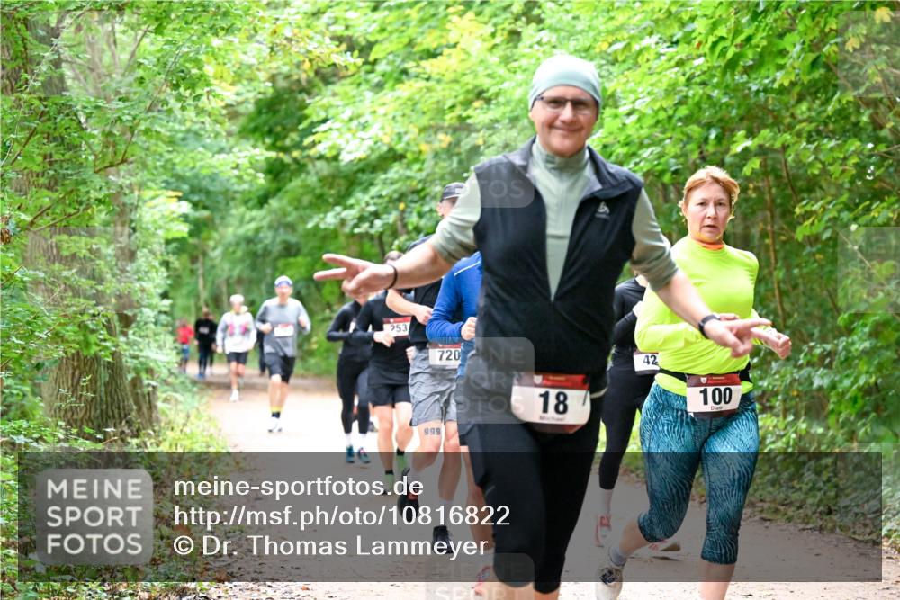 11.10.2026 - Bramfelder Halbmarathon 2026 Dr. Thomas Lammeyer http://msf.ph/oto/10816822 11.10.2026 09:54:37 Laufen 253, 999, 720, 18, 42, 100 meine-sportfotos.de