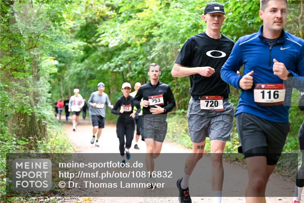 11.10.2026 - Bramfelder Halbmarathon 2026 Dr. Thomas Lammeyer http://msf.ph/oto/10816832 11.10.2026 09:54:38 Laufen 312, 253, 99, 720, 116 meine-sportfotos.de