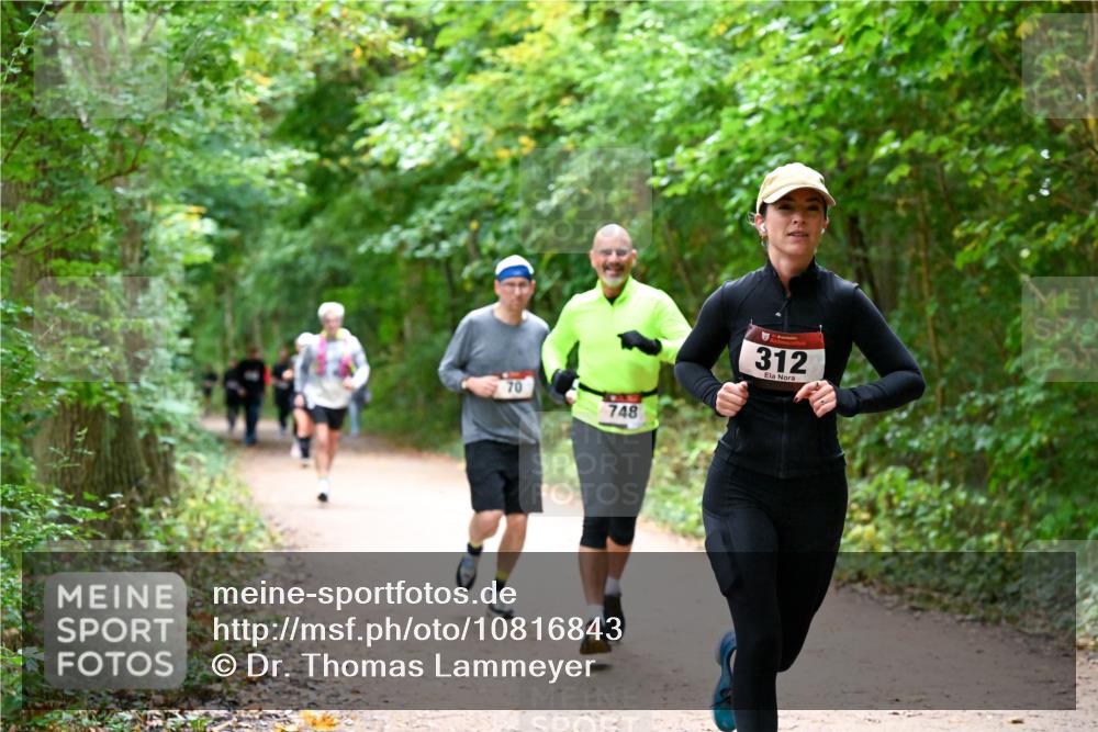 11.10.2026 - Bramfelder Halbmarathon 2026 Dr. Thomas Lammeyer http://msf.ph/oto/10816843 11.10.2026 09:54:40 Laufen 70, 748, 312 meine-sportfotos.de
