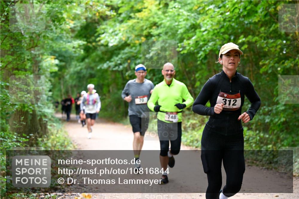 11.10.2026 - Bramfelder Halbmarathon 2026 Dr. Thomas Lammeyer http://msf.ph/oto/10816844 11.10.2026 09:54:41 Laufen 748, 312 meine-sportfotos.de