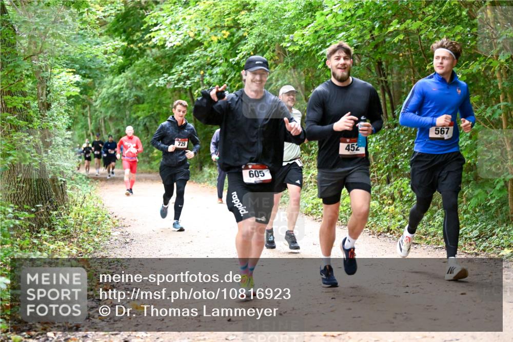 11.10.2026 - Bramfelder Halbmarathon 2026 Dr. Thomas Lammeyer http://msf.ph/oto/10816923 11.10.2026 09:55:02 Laufen 729, 605, 452, 567 meine-sportfotos.de