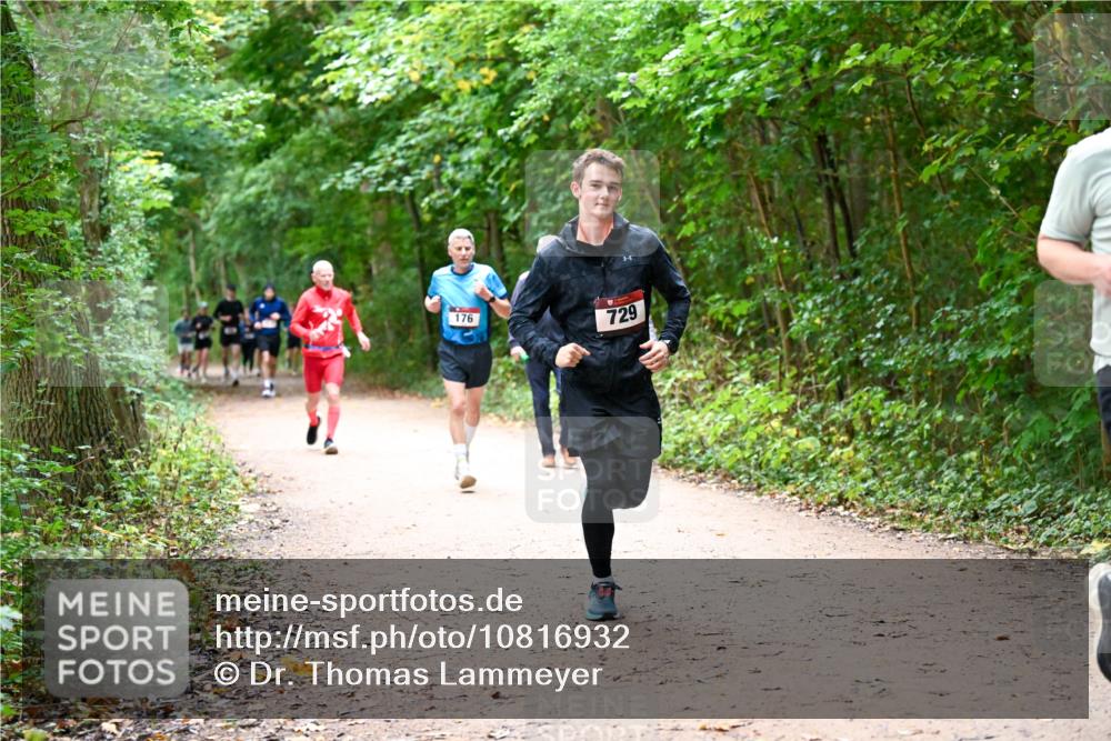 11.10.2026 - Bramfelder Halbmarathon 2026 Dr. Thomas Lammeyer http://msf.ph/oto/10816932 11.10.2026 09:55:04 Laufen 176, 729 meine-sportfotos.de
