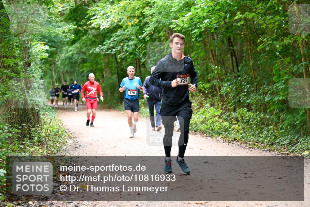 11.10.2026 - Bramfelder Halbmarathon 2026 Dr. Thomas Lammeyer http://msf.ph/oto/10816933 11.10.2026 09:55:04 Laufen 176, 729 meine-sportfotos.de
