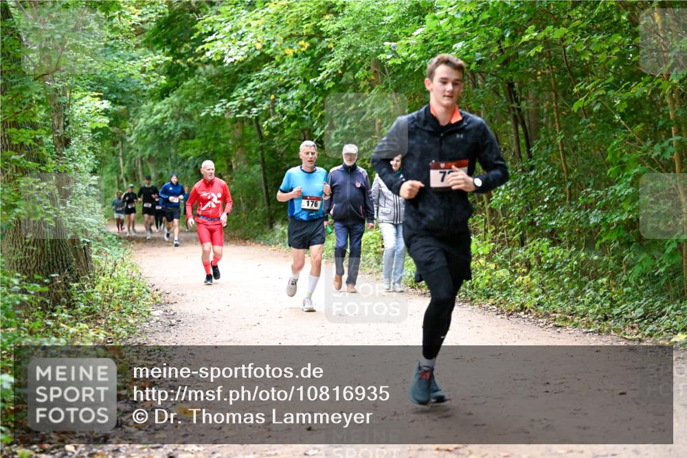 11.10.2026 - Bramfelder Halbmarathon 2026 Dr. Thomas Lammeyer http://msf.ph/oto/10816935 11.10.2026 09:55:04 Laufen 176 meine-sportfotos.de