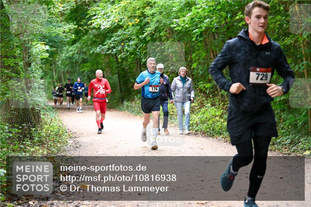 11.10.2026 - Bramfelder Halbmarathon 2026 Dr. Thomas Lammeyer http://msf.ph/oto/10816938 11.10.2026 09:55:05 Laufen 176, 729 meine-sportfotos.de