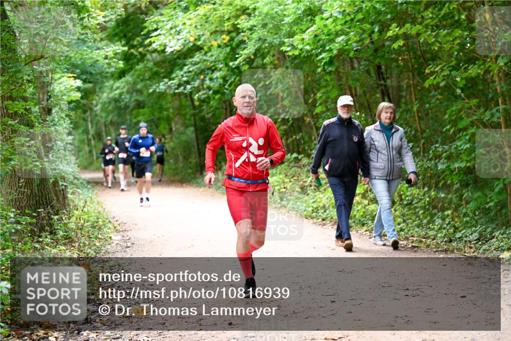 11.10.2026 - Bramfelder Halbmarathon 2026 Dr. Thomas Lammeyer http://msf.ph/oto/10816939 11.10.2026 09:55:08 Laufen  meine-sportfotos.de