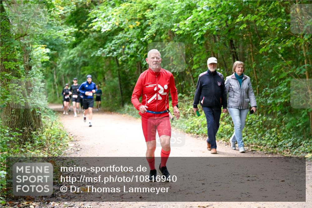 11.10.2026 - Bramfelder Halbmarathon 2026 Dr. Thomas Lammeyer http://msf.ph/oto/10816940 11.10.2026 09:55:08 Laufen  meine-sportfotos.de