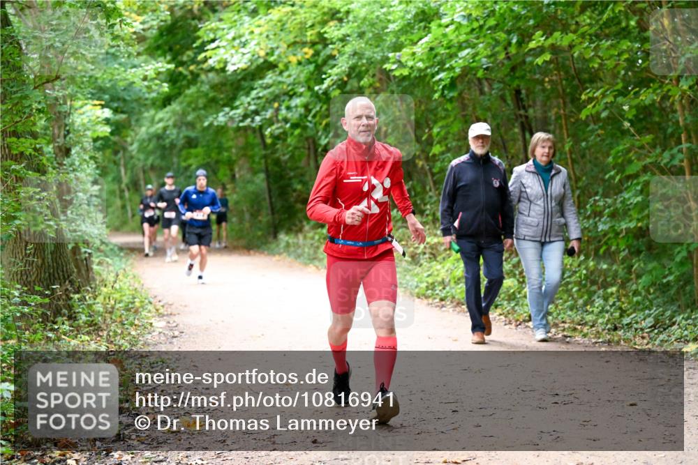 11.10.2026 - Bramfelder Halbmarathon 2026 Dr. Thomas Lammeyer http://msf.ph/oto/10816941 11.10.2026 09:55:08 Laufen  meine-sportfotos.de