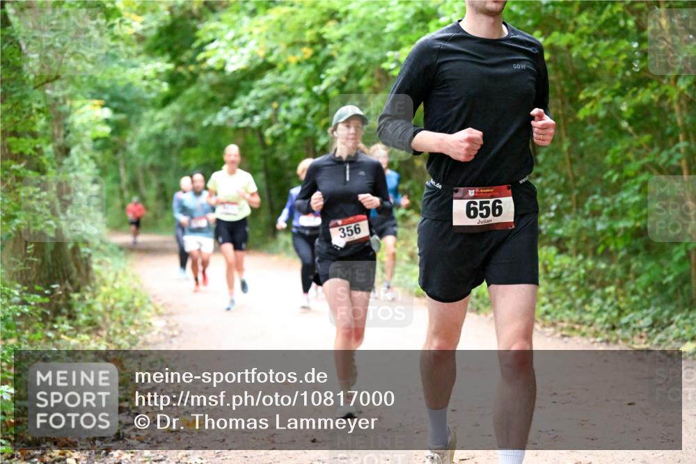 11.10.2026 - Bramfelder Halbmarathon 2026 Dr. Thomas Lammeyer http://msf.ph/oto/10817000 11.10.2026 09:55:17 Laufen 356, 656 meine-sportfotos.de