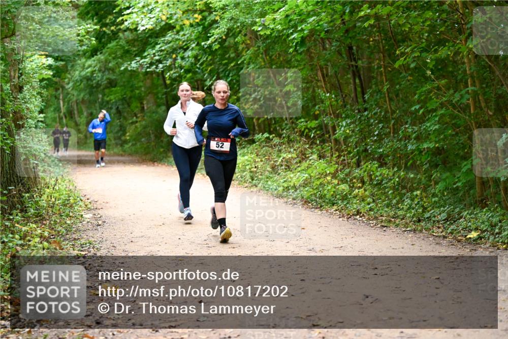 11.10.2026 - Bramfelder Halbmarathon 2026 Dr. Thomas Lammeyer http://msf.ph/oto/10817202 11.10.2026 09:56:29 Laufen 52 meine-sportfotos.de