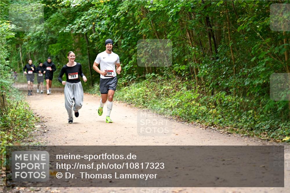 11.10.2026 - Bramfelder Halbmarathon 2026 Dr. Thomas Lammeyer http://msf.ph/oto/10817323 11.10.2026 09:57:04 Laufen 783, 784 meine-sportfotos.de