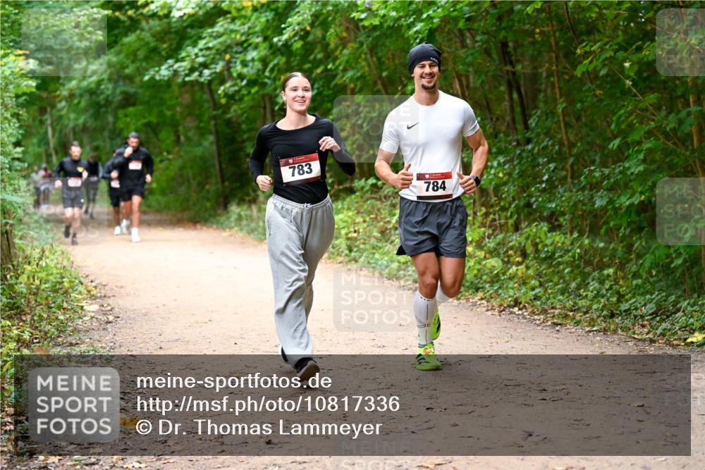 11.10.2026 - Bramfelder Halbmarathon 2026 Dr. Thomas Lammeyer http://msf.ph/oto/10817336 11.10.2026 09:57:06 Laufen 783, 784 meine-sportfotos.de