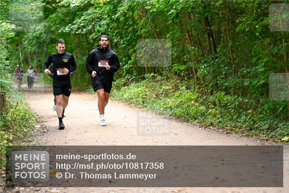 11.10.2026 - Bramfelder Halbmarathon 2026 Dr. Thomas Lammeyer http://msf.ph/oto/10817358 11.10.2026 09:57:12 Laufen 709, 708 meine-sportfotos.de