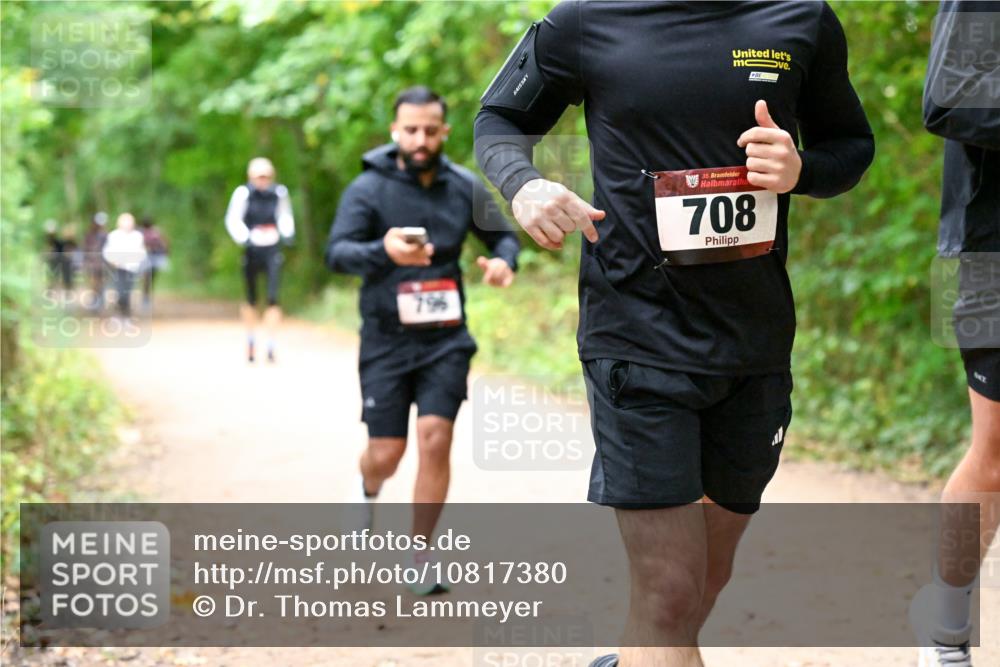 11.10.2026 - Bramfelder Halbmarathon 2026 Dr. Thomas Lammeyer http://msf.ph/oto/10817380 11.10.2026 09:57:15 Laufen 35, 708 meine-sportfotos.de
