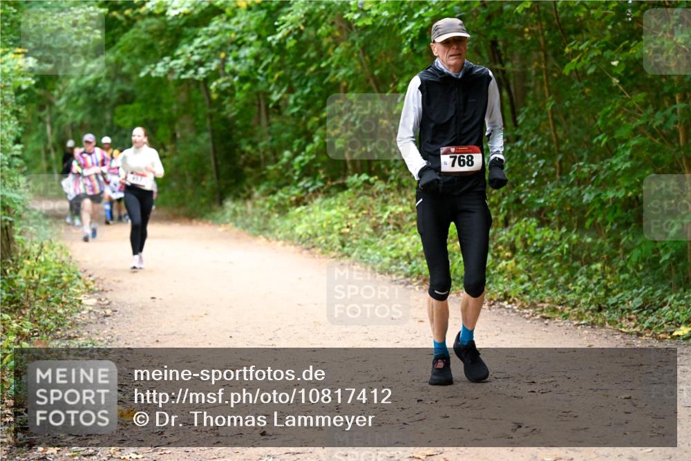 11.10.2026 - Bramfelder Halbmarathon 2026 Dr. Thomas Lammeyer http://msf.ph/oto/10817412 11.10.2026 09:57:20 Laufen 21, 768 meine-sportfotos.de