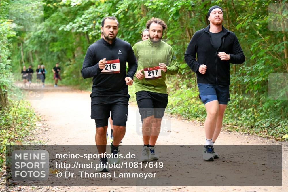 11.10.2026 - Bramfelder Halbmarathon 2026 Dr. Thomas Lammeyer http://msf.ph/oto/10817649 11.10.2026 09:58:07 Laufen 216, 217 meine-sportfotos.de