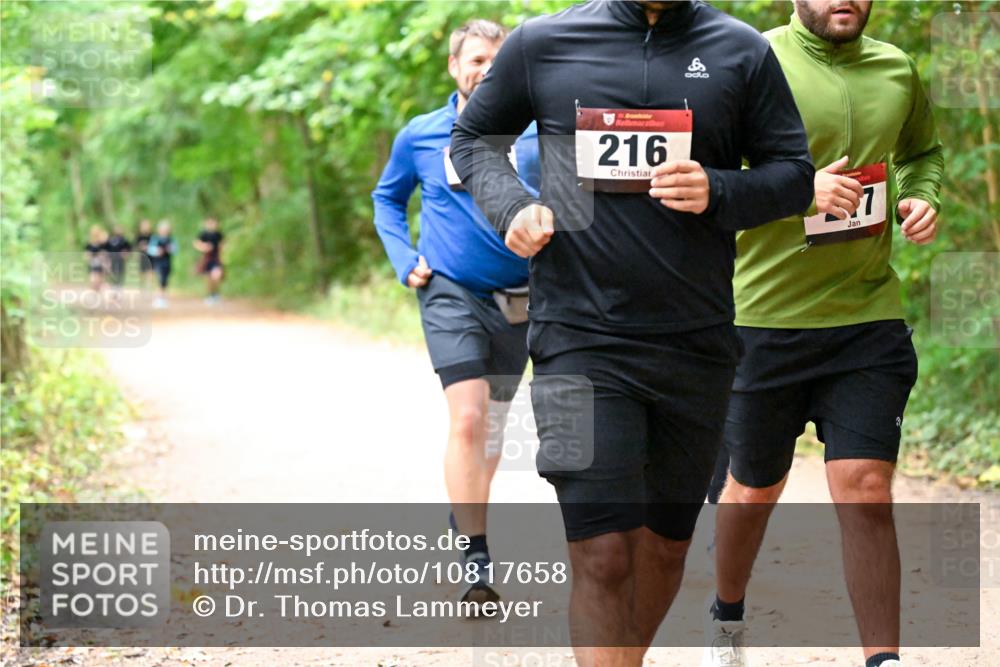 11.10.2026 - Bramfelder Halbmarathon 2026 Dr. Thomas Lammeyer http://msf.ph/oto/10817658 11.10.2026 09:58:08 Laufen 216 meine-sportfotos.de