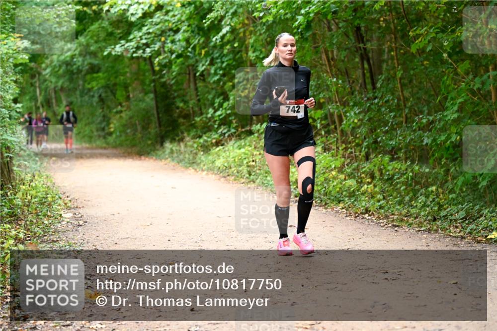 11.10.2026 - Bramfelder Halbmarathon 2026 Dr. Thomas Lammeyer http://msf.ph/oto/10817750 11.10.2026 09:58:41 Laufen 742 meine-sportfotos.de