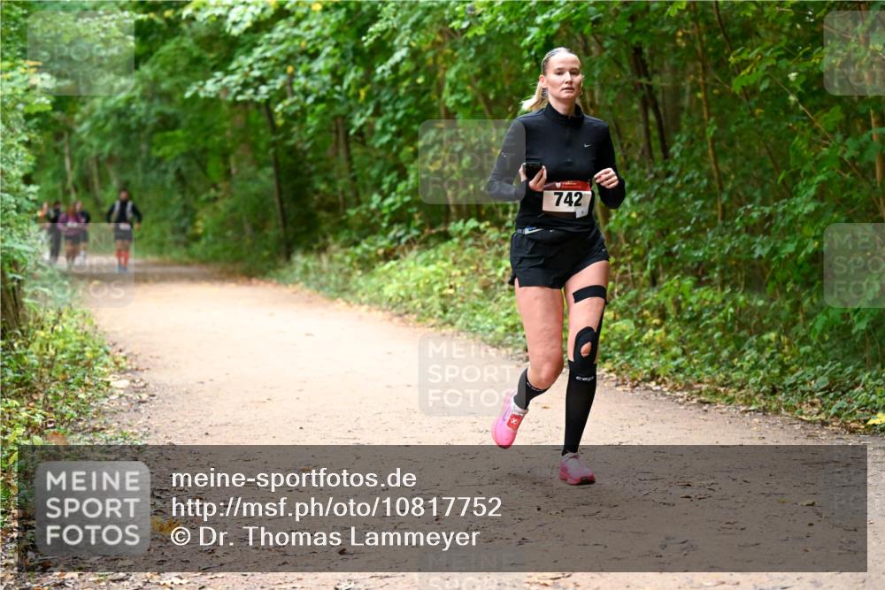 11.10.2026 - Bramfelder Halbmarathon 2026 Dr. Thomas Lammeyer http://msf.ph/oto/10817752 11.10.2026 09:58:41 Laufen 742 meine-sportfotos.de